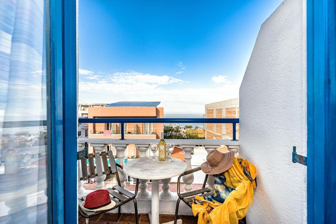 Hotel Iro Hersonissos  Bagian luar foto